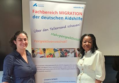 Alphonsine und ich BWT 2025 vor Banner